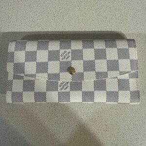 Louis Vuitton Damier Azur Wallet